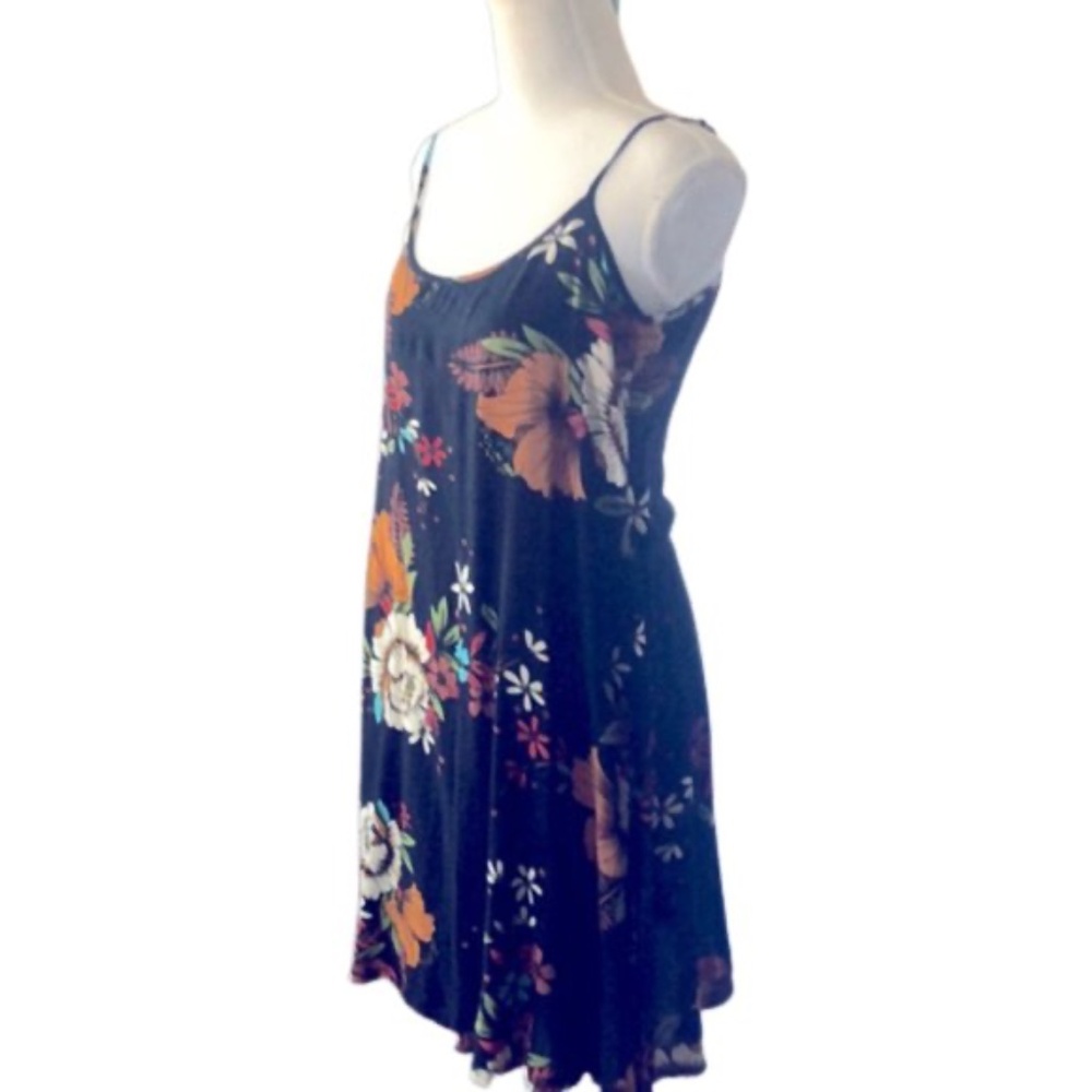 MS BASIC Women's Sleeveless Adjustable Stripy